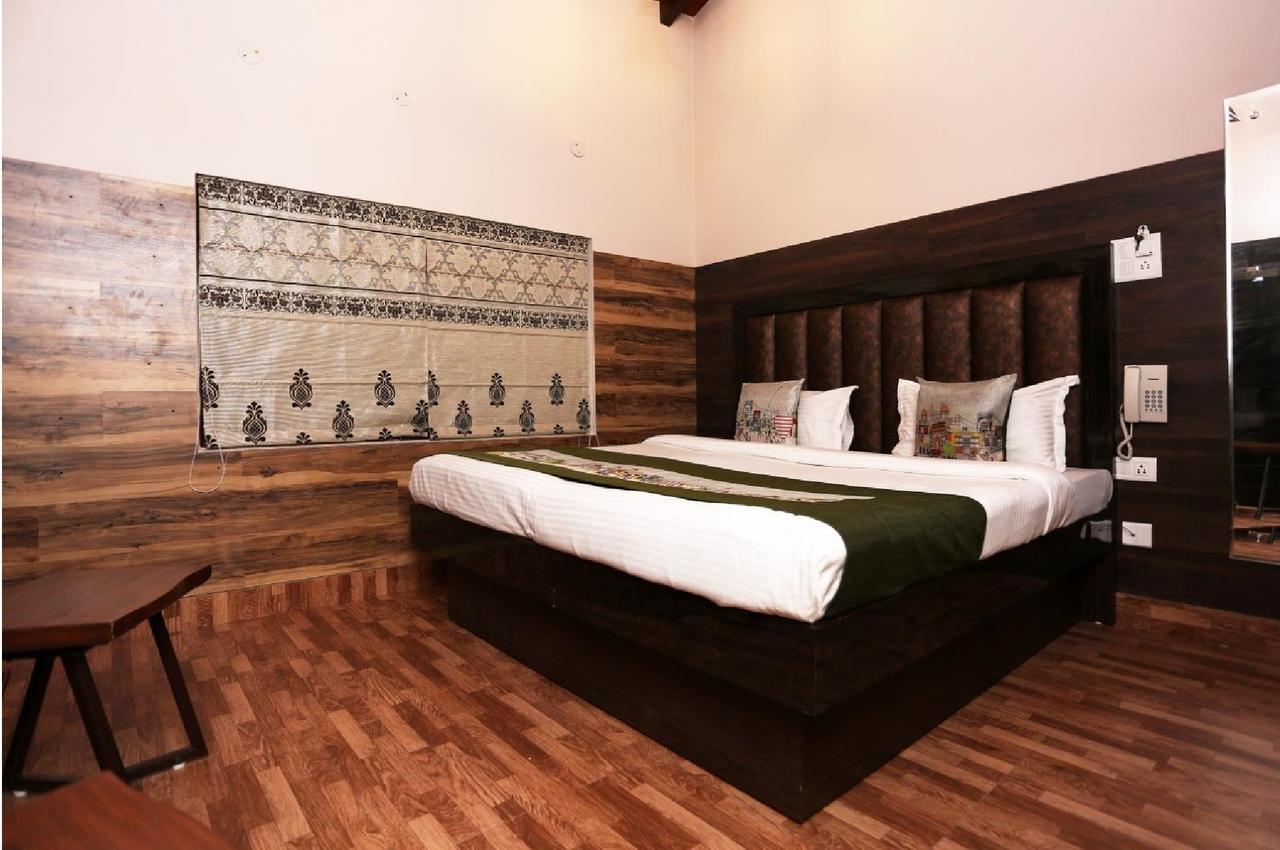 Ekam Lodge Найнітал Екстер'єр фото